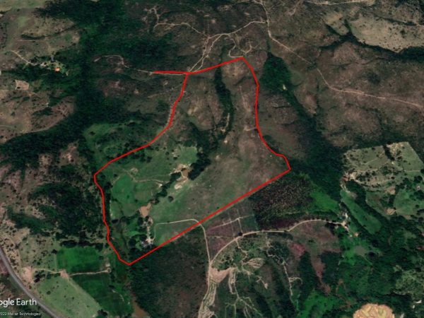 Vende-se excelente Fazenda, região Palmital