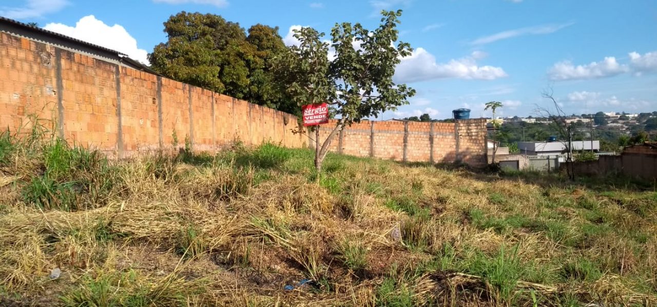 Vende-se Lote, Parque Estrela Dalva VII