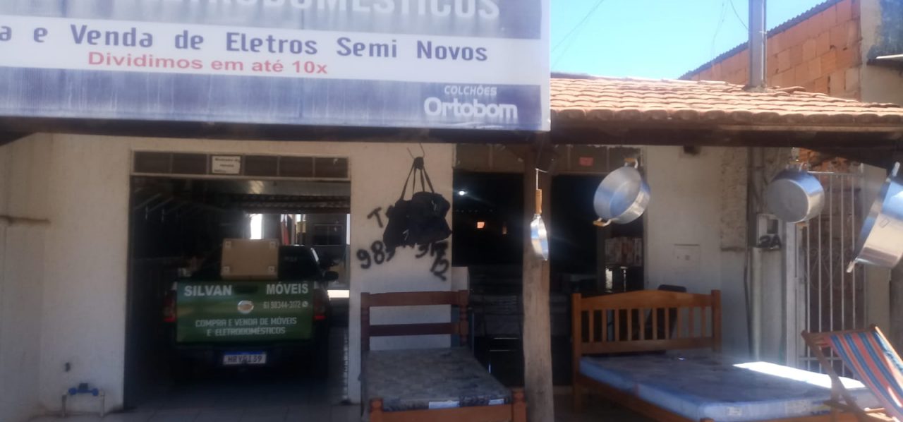 Vende-se Casa, Setor Fumal